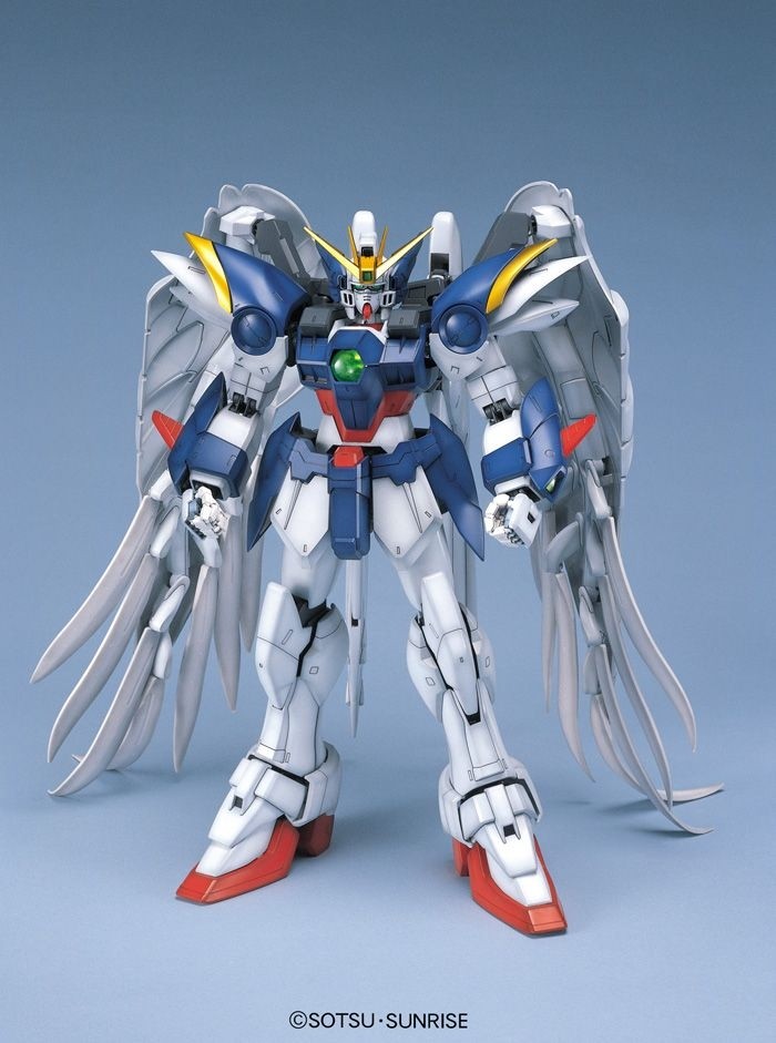 XXXG-00W0 Wing Gundam Zero EW, "Gundam Wing: Endless Waltz", Bandai PG 1/60 (Gundam Model Kit)