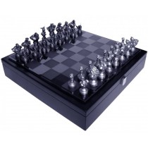 Super Street Fighter 25th Anniversary Chess Set